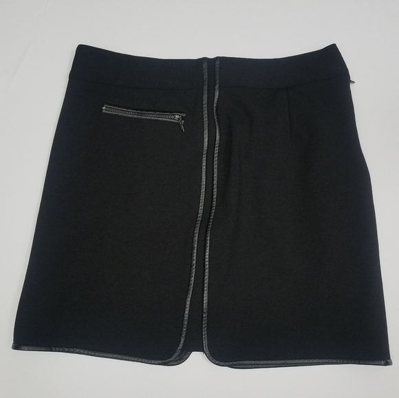 WHBM Women's Black Skirt 4 - Picture 7 of 8